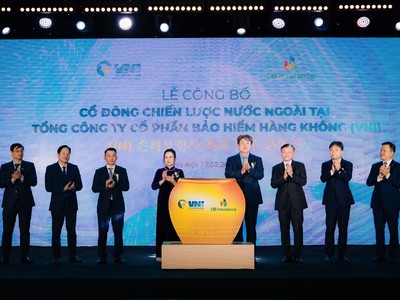 Đại diện DBI và VNI thực hiện nghi thức trong buổi lễ công bố Trang Chủ KL99Com Số 1 Link Đăng Ký KL999 chiến lược