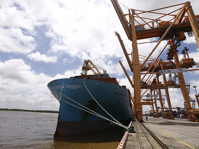 Việt Nam hiện đứng trong top đầu ASEAN về xuất khẩu hàng hóa. Ảnh: Đức Thanh