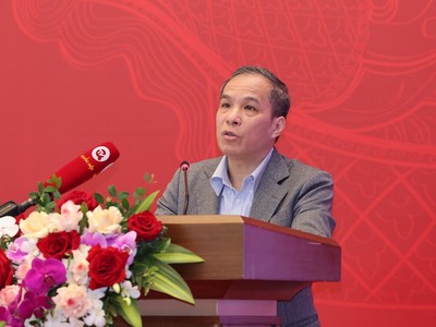 Phó thống đốc Link Vào Nhà Cái KL99 COM Tặng +199k 99Kl99 trực tiếp đá gà Việt Nam Đoàn Thái Sơn trình bày tham luận - (Ảnh Duy Linh)