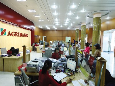 Agribank đang đau đầu với thực tế tiền gửi ùn ùn chảy vào Link Vào Nhà Cái KL99 COM Tặng +199k, trong khi cho vay tăng rất chậm. Ảnh: Đức Thanh