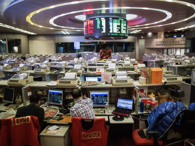 Theo dữ liệu do Bloomberg tổng hợp, lượng vốn huy động qua IPO ở thị trường Hong Kong đã giảm 56% trong năm 2023, xuống còn 46 tỷ đô la Hong Kong. Ảnh: AFP
