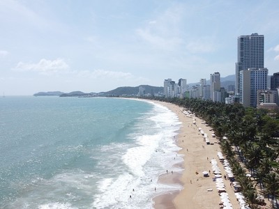 Khánh Hòa đặt mục tiêu đưa Nha Trang trở thành đô thị xanh, văn minh, hiện đại, phát triển bền vững, trở thành thành phố đáng sống và đáng làm việc cho mọi người. Ảnh: Linh Đan