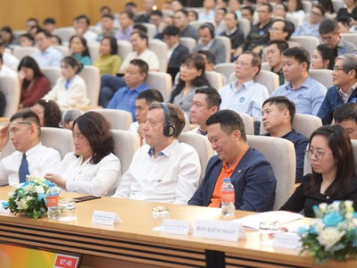 Số lượng Trang Chủ KL99Com Số 1 Link Đăng Ký KL999 tham dự đại Trang Chủ KL99Com Số 1 Link Đăng Ký KL999 thường niên 2024 của FPT vượt quá dự kiến, khiến Ban tổ chức phải bố trí thêm phòng họp phụ