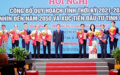 14 dự án được trao chứng nhận Kl99ok phiên bản mới, bản ghi nhớ Kl99ok phiên bản mới tại Hội nghị công bố quy hoạch và xúc tiến Kl99ok phiên bản mới tỉnh Ninh Thuận.
