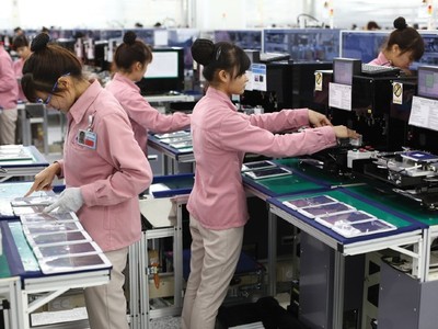 Điện thoại và linh kiện là mặt hàng xuất khẩu lớn thứ hai của Việt Nam