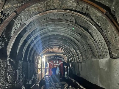 Sự cố sạt lở hầm Bãi Gió đã ảnh hưởng lớn đến hoạt động khai thác vận tải trên tuyến 99Kl.app khuyến mãi hot Bắc - Nam.