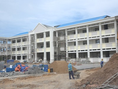 TP.HCM sẽ xây dựng 4.500 phòng học từ nay đến năm 2025, chào mừng kỷ niệm 50 thống nhất đất nước. Ảnh: Lê Toàn