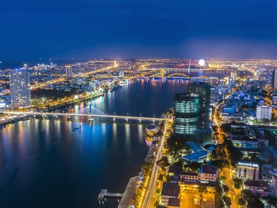 Sông Hàn - dòng sông huyết mạch của Đà Nẵng. Ảnh Ánh Dương