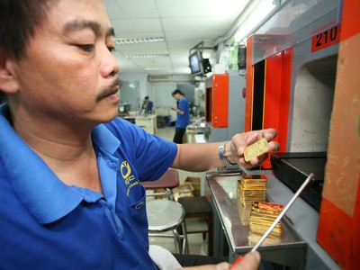Bên trong nhà máy Kl994 nhà cái bóng đá world cup vàng SJC