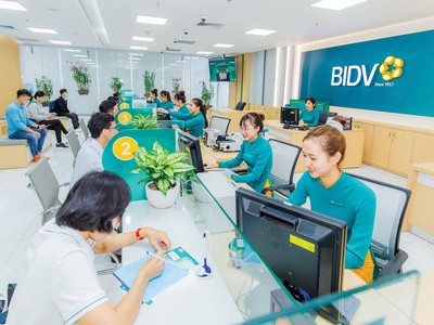 Đại hội đồng Trang Chủ KL99Com Số 1 Link Đăng Ký KL999 năm 2025 của BIDV đã thông qua kế hoạch tăng vốn điều lệ từ 70.213,6 tỷ đồng lên 91.869,7 tỷ đồng