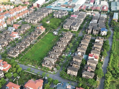 Tiền sử dụng đất chiếm trọng số lớn trong tổng chi phí Kl99ok phiên bản mới dự án. Ảnh: Dũng Minh 