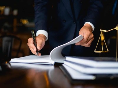 Thủ tướng Kl993 ưu đãi thưởng hấp dẫn yêu cầu đẩy nhanh tiến độ xây dựng, ban hành văn bản quy định chi tiết thi hành 4 Luật.