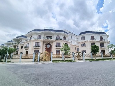 Với giá trị cao, khách hàng là giới siêu giàu. Chủ Kl99ok phiên bản mới dự án phải biến dòng sản phẩm hàng sang với các tiện ích 5, 6 sao. Ảnh: Gia Huy