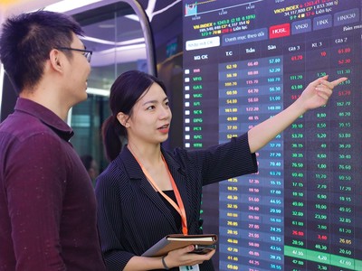 Đón sóng nâng hạng: Cơ hội không dành cho số đông 