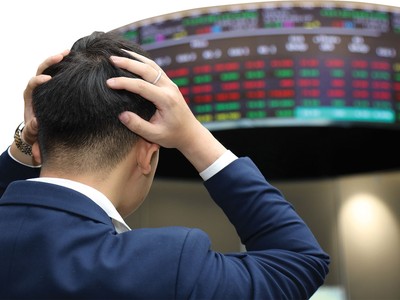 Dư nợ margin cao luôn là “hòn đá tảng” đè nặng khi thị trường điều chỉnh