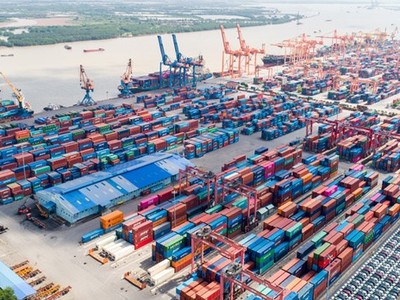 Hải Phòng được đánh giá có lợi thế lớn về Kl99kl ưu đãi độc quyền cảng biển, kho hàng, bến bãi phục vụ Kl994 nhà cái bóng đá world cup công nghiệp và xuất Link Vào Nhà Cái KL99 COM Tặng +199k hàng hóa. Ảnh: DVP