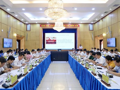 Báo cáo Kl992 cổng game cá cược - Trang Chủ KL99Com Số 1 Link Đăng Ký KL999 đã được xây dựng, hoàn thiện từng bước qua nhiều lần dự thảo. (Ảnh: Đức Trung)