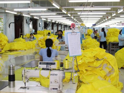 Doanh thu xuất khẩu ngành dệt may đạt xấp xỉ 24 tỷ USD 