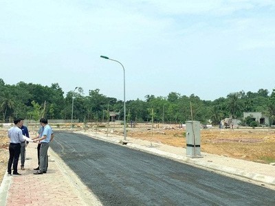 Nhà Kl99ok phiên bản mới 'toát mồ hôi' vì giá đất nền Hà Nội