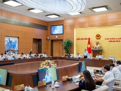 Một trong nhiều hội thảo góp ý dự án Luật Điện lực do Ủy ban Khoa học, Công nghệ và Môi trường tổ chức mới đây. 