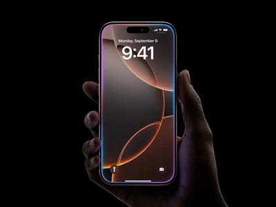 Thời gian 9:41 hiển thị trên màn hình iPhone 16 Pro vừa ra mắt. Ảnh: Apple