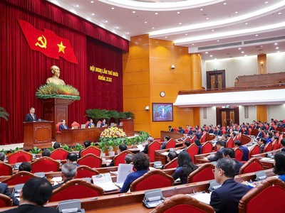 Ban Chấp hành Trung ương Đảng khoá XIII bế mạc Hội nghị lần thứ mười.