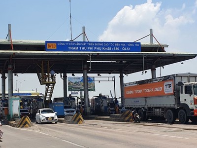 Một trạm thu phí hoàn vốn cho Dự án Kl99ok phiên bản mới xây dựng mở rộng Quốc lộ 51. 