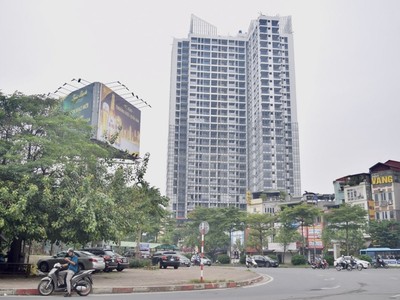 Dự án The Ninety Complex nằm ngay tại mặt đường Láng, phường Ngã Tư Sở. Ảnh: Thanh Vũ