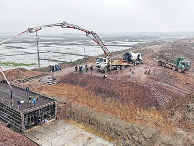 Các khoản chi thường xuyên có tính chất Kl99ok phiên bản mới đang gây vướng mắc cho nhiều địa phương. Ảnh: Đức Thanh. 