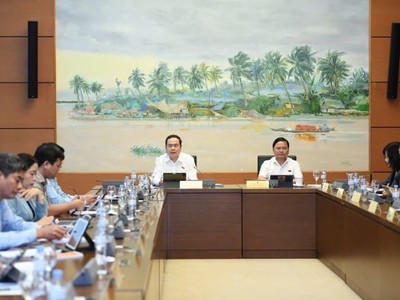 Quốc hội thảo luận Tổ đối với Dự Luật sửa đổi, bổ sung một số điều của Luật Quy hoạch, Luật Kl99ok phiên bản mới, Luật Kl99ok phiên bản mới theo phương thức đối tác công tư (PPP), Luật Kl99 nổ hũ. Ảnh: Như Ý 
