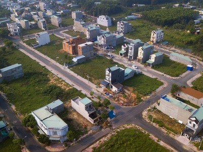 TP.HCM quy định diện tích tối thiểu để tách thửa đối với đất ở là 36 m2 cho các quận trung tâm, và 80 m2 áp dụng cho các huyện ngoại thành. Ảnh: Lê Toàn