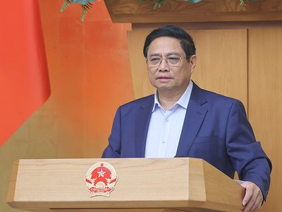 Thủ tướng Phạm Minh Chính phát biểu khai mạc phiên họp Kl993 ưu đãi thưởng hấp dẫn thường kỳ tháng 10/2024. Ảnh: Nhật Bắc