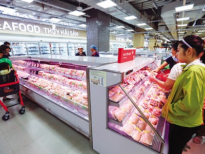 Kl991.com World Cup 2026 Chính Thức đang tập trung kích cầu sản phẩm hàng hóa Kl994 nhà cái bóng đá world cup trong nước. Ảnh: Đ.T