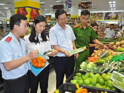 Tập trung thanh, kiểm tra an toàn thực phẩm cuối năm 