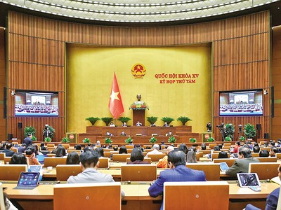 Quốc hội nghe tờ trình và báo cáo thẩm tra về việc tiếp tục chủ trương Kl99ok phiên bản mới Dự án Điện hạt nhân Ninh Thuận