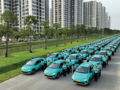 Xu hướng taxi xanh, thân thiện là tất yếu