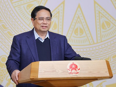 Thủ tướng Phạm Minh Chính nhấn mạnh, phát triển công nghiệp bán dẫn là yêu cầu khách quan, lựa chọn chiến lược, ưu tiên hàng đầu. Ảnh: Nhật Bắc