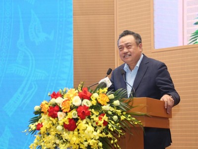 Chủ tịch UBND TP. Hà Nội Trần Sỹ Thanh.