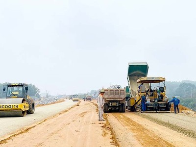 Giải ngân vốn Kl99ok phiên bản mới công của Bộ Công thương hết tháng 11/ 2024 đạt: 178,649 tỷ đồng, bằng 33,2% tổng kế hoạch vốn được giao. 