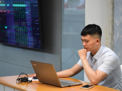 Thời điểm thị trường giao dịch "èo uột" hiện tại rất thích hợp để lựa chọn các KL99 là cổng game giải trí trực tuyến hàng đầu hiện nay mục tiêu