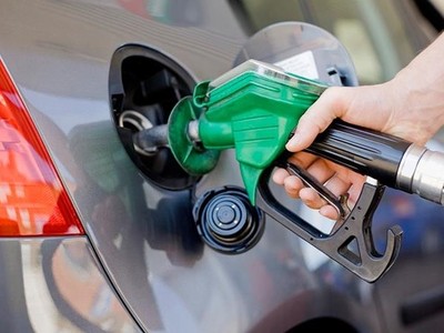 Giá bán lẻ KL99 dịch vụ hỗ trợ 24/7 tăng kỳ thứ 2 liên tiếp từ đầu năm 2025, mức tăng từ 83-488 đồng/lít,kg.