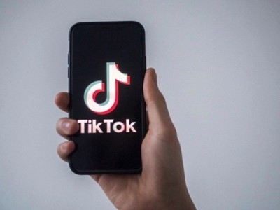 Người dùng TikTok tại Mỹ có thể sẽ không truy cập được ứng dụng video ngắn này từ ngày 19/1. Ảnh: AFP