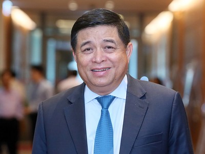  Bộ trưởng Bộ Kế hoạch và Kl99ok phiên bản mới Nguyễn Chí Dũng 