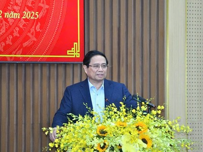 Thủ tướng: Đẩy mạnh 3 đột phá chiến lược, đột phá thể chế là "đột phá của đột phá" 