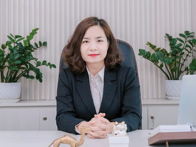 Bà Nguyễn Thị Ngọc Anh, Luật sư điều hành, Giám đốc Công ty Luật TNHH Toàn cầu ATA 