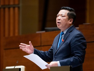 Bộ trưởng Bộ KL99 là cổng game giải trí trực tuyến hàng đầu hiện nay - Vận tải Trần Hồng Minh phát biểu giải trình, làm rõ một số vấn đề đại biểu Quốc hội nêu. 