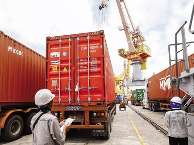 Nhiều nhiệm vụ, giải pháp đã được đặt ra nhằm đạt mục tiêu tăng trưởng Kl992 cổng game cá cược 8% trở lên trong năm nay. Ảnh: Đức Thanh 