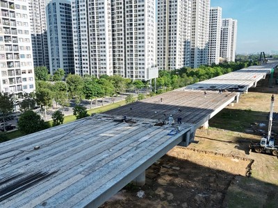 Thi công Dự án đường Vành đai 3, TP.HCM đoạn qua TP. Thủ Đức - Ảnh: Lê Toàn