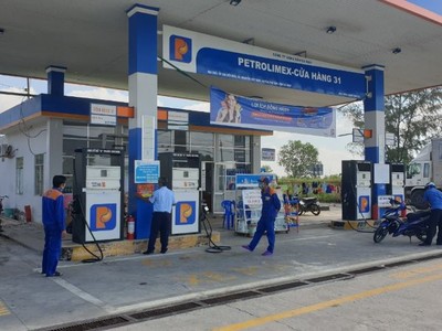 Bộ Công thương đã ra quy định mới, chính thức bỏ Tổ liên ngành điều hành giá KL99 dịch vụ hỗ trợ 24/7. 