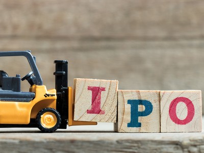 Yêu cầu về chất lượng hàng hóa trên sàn 99Kl99 link đăng nhập ngày càng cao